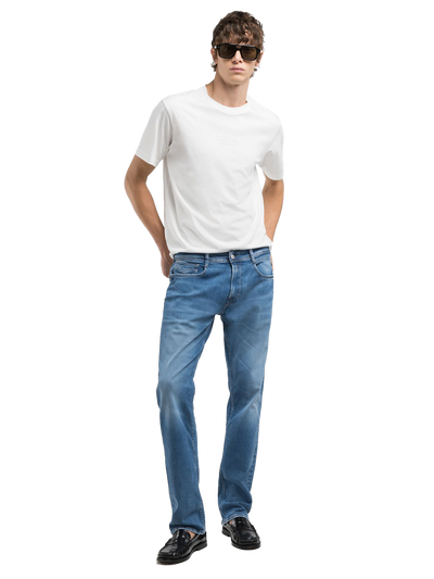 ROCCO COMFORT-FIT JEANS