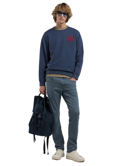 SWEATSHIRT WITH EMBROIDERY ON CHEST