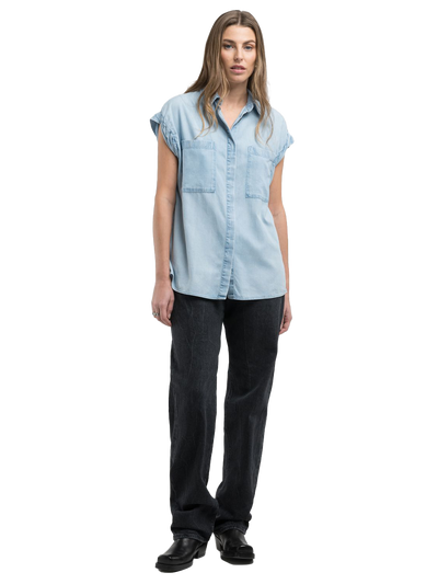 DENIM SLEEVELESS SHIRT