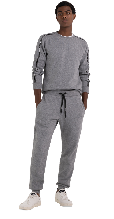 JOGGER TROUSERS WITH CUSTOMIZED EDGES